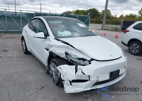 2021 Tesla Model Y Long Range Dual Motor All-Wheel Drive from USA, damaged, VIN 5YJYGDEE6MF298085